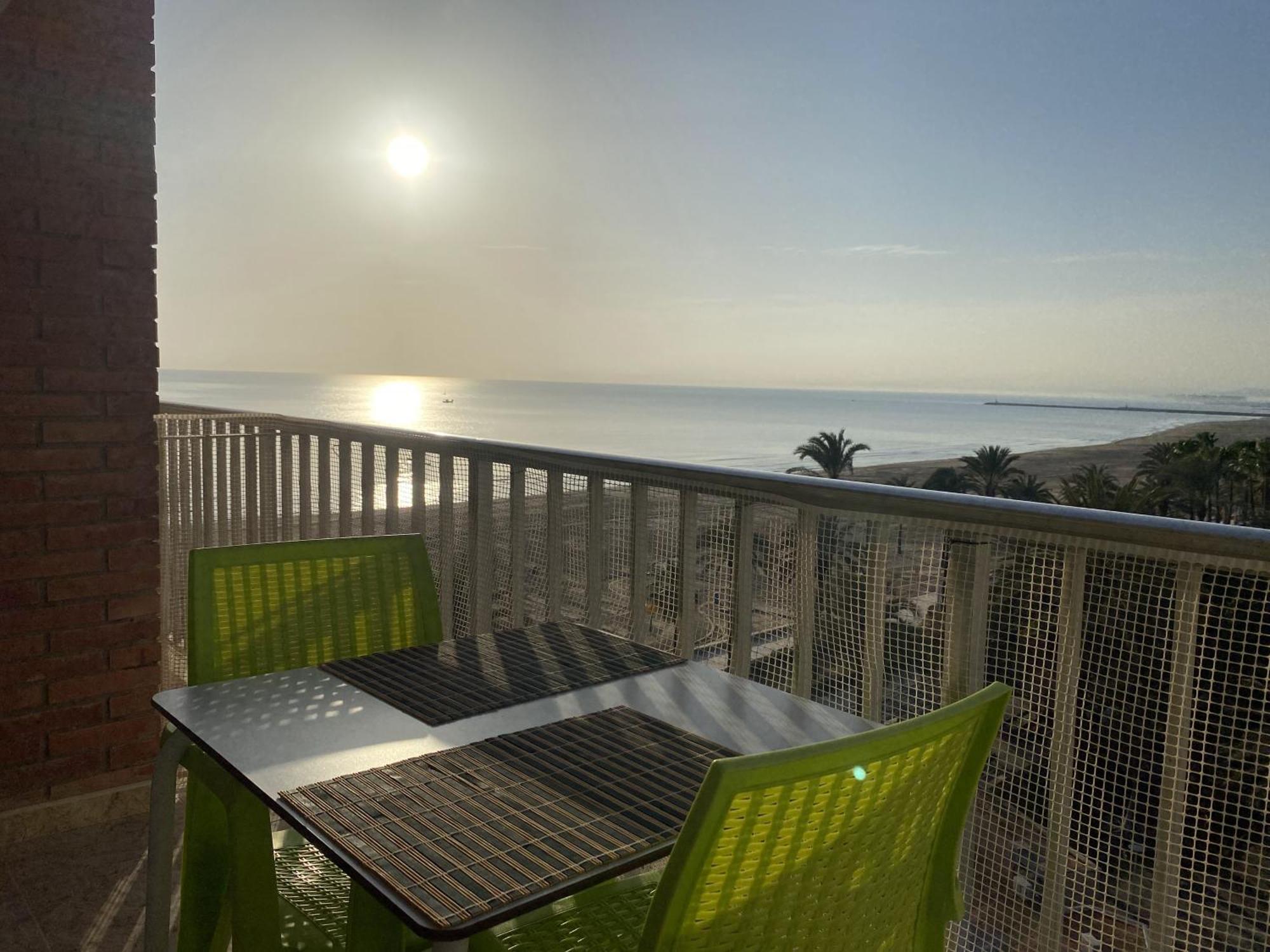Beachfront And Cozy Apartment Cullera Exteriér fotografie